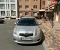 Сірий Тойота Яріс, об'ємом двигуна 1.3 л та пробігом 254 тис. км за 4200 $, фото 1 на Automoto.ua