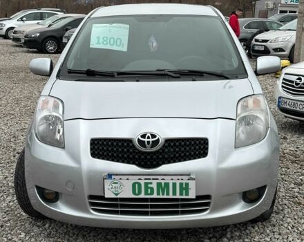 Серый Тойота Ярис, объемом двигателя 1.3 л и пробегом 178 тыс. км за 5800 $, фото 1 на Automoto.ua