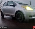 Сірий Тойота Яріс, об'ємом двигуна 1 л та пробігом 270 тис. км за 3950 $, фото 1 на Automoto.ua