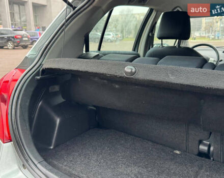 Сірий Тойота Яріс, об'ємом двигуна 1.3 л та пробігом 152 тис. км за 4850 $, фото 34 на Automoto.ua