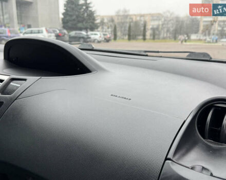 Серый Тойота Ярис, объемом двигателя 1.3 л и пробегом 150 тыс. км за 4600 $, фото 28 на Automoto.ua