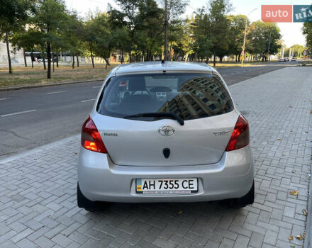 Серый Тойота Ярис, объемом двигателя 1.3 л и пробегом 83 тыс. км за 6100 $, фото 8 на Automoto.ua
