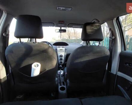 Серый Тойота Ярис, объемом двигателя 1.3 л и пробегом 151 тыс. км за 5000 $, фото 8 на Automoto.ua