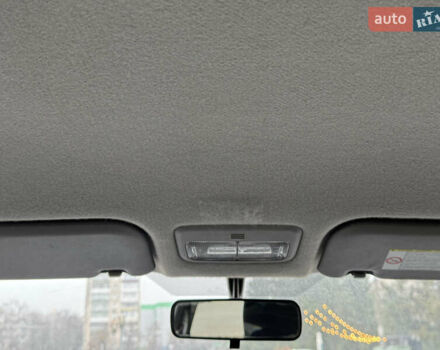 Серый Тойота Ярис, объемом двигателя 1.3 л и пробегом 150 тыс. км за 4600 $, фото 55 на Automoto.ua