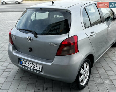 Сірий Тойота Яріс, об'ємом двигуна 1.4 л та пробігом 234 тис. км за 5700 $, фото 11 на Automoto.ua