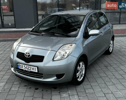 Сірий Тойота Яріс, об'ємом двигуна 1.4 л та пробігом 234 тис. км за 5700 $, фото 1 на Automoto.ua