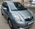 Серый Тойота Ярис, объемом двигателя 1.3 л и пробегом 99 тыс. км за 5500 $, фото 1 на Automoto.ua