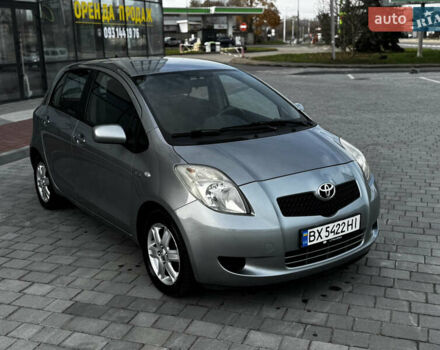 Сірий Тойота Яріс, об'ємом двигуна 1.4 л та пробігом 234 тис. км за 5700 $, фото 2 на Automoto.ua