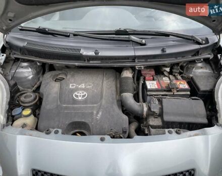 Сірий Тойота Яріс, об'ємом двигуна 1.4 л та пробігом 232 тис. км за 5700 $, фото 29 на Automoto.ua