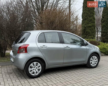 Сірий Тойота Яріс, об'ємом двигуна 1.4 л та пробігом 290 тис. км за 5999 $, фото 25 на Automoto.ua