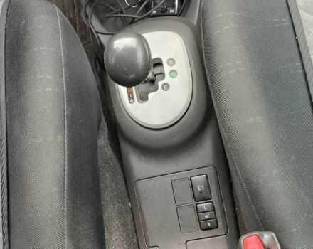 Серый Тойота Ярис, объемом двигателя 1.3 л и пробегом 172 тыс. км за 6200 $, фото 11 на Automoto.ua