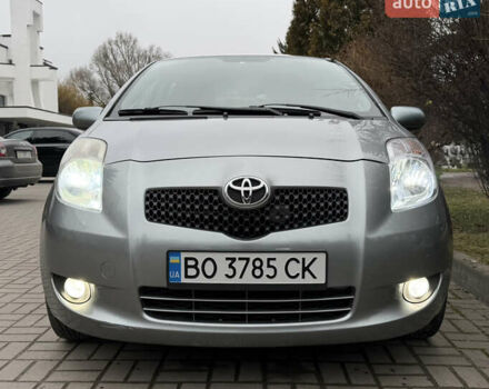 Сірий Тойота Яріс, об'ємом двигуна 1.4 л та пробігом 290 тис. км за 5999 $, фото 29 на Automoto.ua