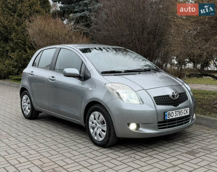 Сірий Тойота Яріс, об'ємом двигуна 1.4 л та пробігом 290 тис. км за 5999 $, фото 21 на Automoto.ua