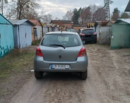 Серый Тойота Ярис, объемом двигателя 1.3 л и пробегом 172 тыс. км за 6200 $, фото 21 на Automoto.ua