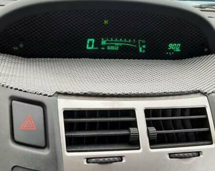 Сірий Тойота Яріс, об'ємом двигуна 1.3 л та пробігом 169 тис. км за 6200 $, фото 16 на Automoto.ua