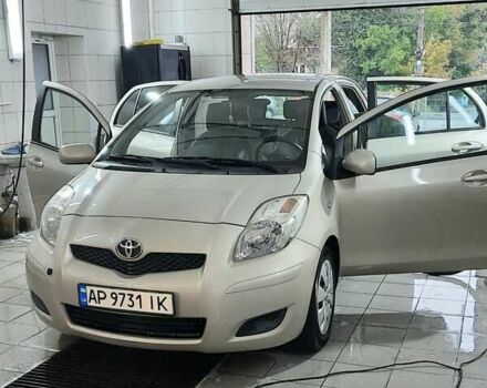 Сірий Тойота Яріс, об'ємом двигуна 1.3 л та пробігом 169 тис. км за 6200 $, фото 12 на Automoto.ua