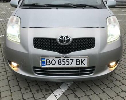 Серый Тойота Ярис, объемом двигателя 1 л и пробегом 186 тыс. км за 3920 $, фото 13 на Automoto.ua