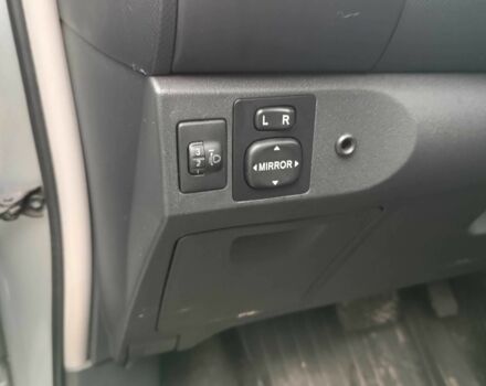 Серый Тойота Ярис, объемом двигателя 1.3 л и пробегом 172 тыс. км за 6200 $, фото 8 на Automoto.ua