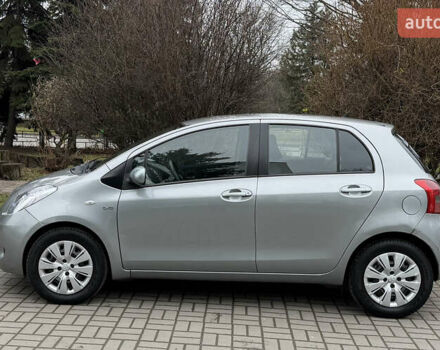 Сірий Тойота Яріс, об'ємом двигуна 1.4 л та пробігом 290 тис. км за 5999 $, фото 8 на Automoto.ua