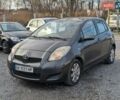 Серый Тойота Ярис, объемом двигателя 1.36 л и пробегом 250 тыс. км за 4950 $, фото 1 на Automoto.ua