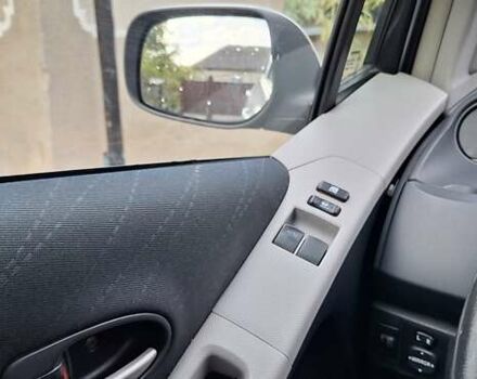 Тойота Яріс 2009 у Тернополі на Automoto.ua Сірий Тойота Яріс, об'ємом двигуна 1.4 л та пробігом 277 тис. км за 5700 $, фото 11 на Automoto.ua