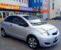 Серый Тойота Ярис, объемом двигателя 1 л и пробегом 210 тыс. км за 5000 $, фото 4 на Automoto.ua