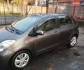 Серый Тойота Ярис, объемом двигателя 1.4 л и пробегом 240 тыс. км за 5500 $, фото 1 на Automoto.ua