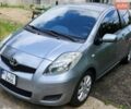 Серый Тойота Ярис, объемом двигателя 1.36 л и пробегом 353 тыс. км за 6200 $, фото 1 на Automoto.ua