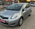 Серый Тойота Ярис, объемом двигателя 1.3 л и пробегом 146 тыс. км за 5999 $, фото 1 на Automoto.ua