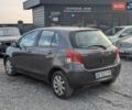 Серый Тойота Ярис, объемом двигателя 1.36 л и пробегом 250 тыс. км за 4950 $, фото 16 на Automoto.ua