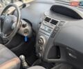 Серый Тойота Ярис, объемом двигателя 1.36 л и пробегом 250 тыс. км за 4950 $, фото 33 на Automoto.ua
