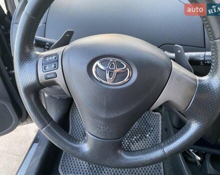 Серый Тойота Ярис, объемом двигателя 1.36 л и пробегом 199 тыс. км за 7000 $, фото 28 на Automoto.ua