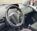 Серый Тойота Ярис, объемом двигателя 1 л и пробегом 212 тыс. км за 3750 $, фото 7 на Automoto.ua