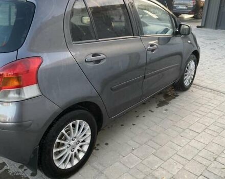 Серый Тойота Ярис, объемом двигателя 1.36 л и пробегом 199 тыс. км за 7000 $, фото 8 на Automoto.ua