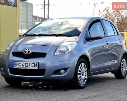 Серый Тойота Ярис, объемом двигателя 1 л и пробегом 166 тыс. км за 4400 $, фото 30 на Automoto.ua