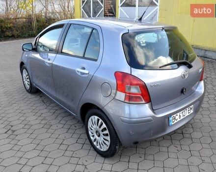 Серый Тойота Ярис, объемом двигателя 1 л и пробегом 166 тыс. км за 4400 $, фото 10 на Automoto.ua