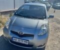 Сірий Тойота Яріс, об'ємом двигуна 1.33 л та пробігом 150 тис. км за 6800 $, фото 1 на Automoto.ua
