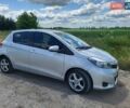 Серый Тойота Ярис, объемом двигателя 1.36 л и пробегом 193 тыс. км за 7150 $, фото 1 на Automoto.ua