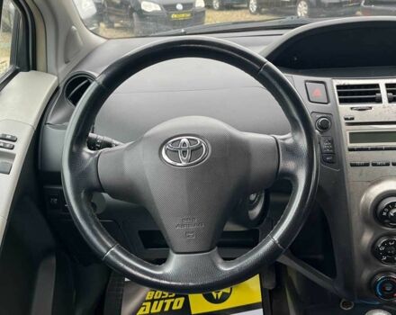 Серый Тойота Ярис, объемом двигателя 1 л и пробегом 230 тыс. км за 3450 $, фото 9 на Automoto.ua