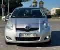 Сірий Тойота Яріс, об'ємом двигуна 1 л та пробігом 213 тис. км за 4690 $, фото 1 на Automoto.ua