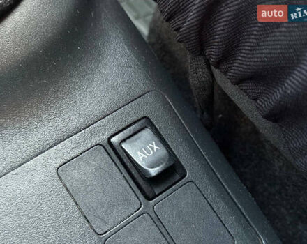 Серый Тойота Ярис, объемом двигателя 1 л и пробегом 230 тыс. км за 2999 $, фото 68 на Automoto.ua