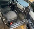 Серый Тойота Ярис, объемом двигателя 1 л и пробегом 150 тыс. км за 6200 $, фото 7 на Automoto.ua