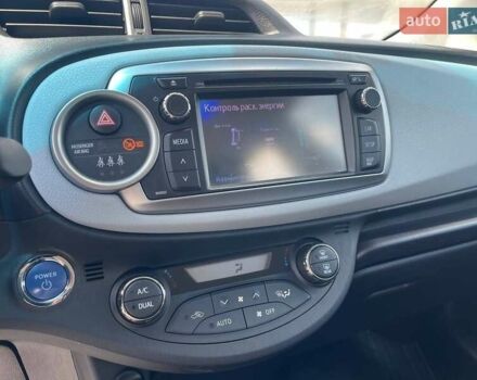 Серый Тойота Ярис, объемом двигателя 1.5 л и пробегом 175 тыс. км за 10650 $, фото 7 на Automoto.ua