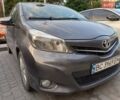 Сірий Тойота Яріс, об'ємом двигуна 1.33 л та пробігом 187 тис. км за 7799 $, фото 1 на Automoto.ua