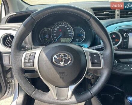 Серый Тойота Ярис, объемом двигателя 1.5 л и пробегом 175 тыс. км за 10650 $, фото 6 на Automoto.ua