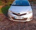 Серый Тойота Ярис, объемом двигателя 1.36 л и пробегом 215 тыс. км за 6800 $, фото 1 на Automoto.ua