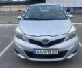 Сірий Тойота Яріс, об'ємом двигуна 1.5 л та пробігом 240 тис. км за 7500 $, фото 1 на Automoto.ua