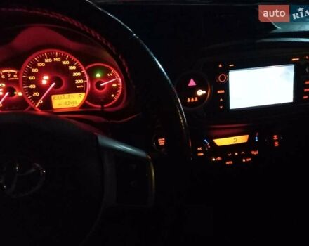Серый Тойота Ярис, объемом двигателя 1.33 л и пробегом 183 тыс. км за 8500 $, фото 3 на Automoto.ua