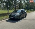Сірий Тойота Яріс, об'ємом двигуна 1 л та пробігом 105 тис. км за 8000 $, фото 1 на Automoto.ua