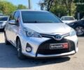 Сірий Тойота Яріс, об'ємом двигуна 1.5 л та пробігом 221 тис. км за 11340 $, фото 2 на Automoto.ua